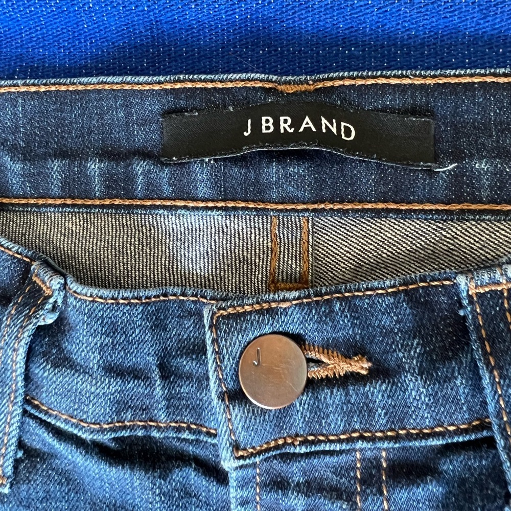 J Brand Skinny Leg League Jean - Picture 7 of 9